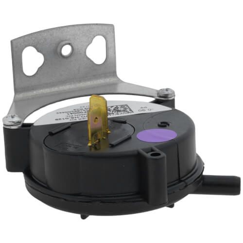Goodman-Amana 0130F00041 - Pressure Switch 0.90" Pf SPST