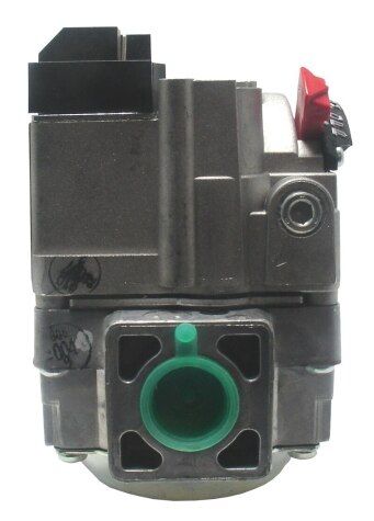 Rheem 60-22525-03 - Gas Valve - 150,000 BTU/HR, Natural Gas, 1/2 in. NPT Input x 1/2 in. NPT Output, 1 Stage