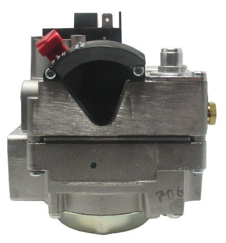 Rheem 60-22525-08 - Gas Valve - 150,000 BTU/HR, LP, 1/2 in. NPT Input x 1/2 in. NPT Output, 1 Stage