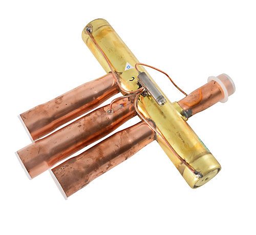 Lennox 78M24 - ( 78M2401 ) VALVE REVERSING