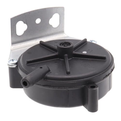 Goodman-Amana B1370157 - SPST Pressure Switch (-0.38" WC)