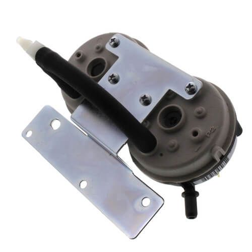 Carrier HK06NB023 - Pressure Switch