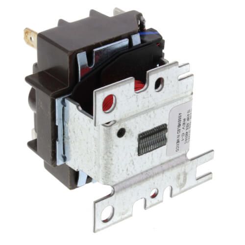 Honeywell R8222B1067 - 24V General Purpose Relay with SPDT Switching